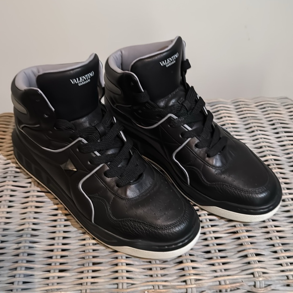Authentic Valentino Garavani One Stud High Tops
